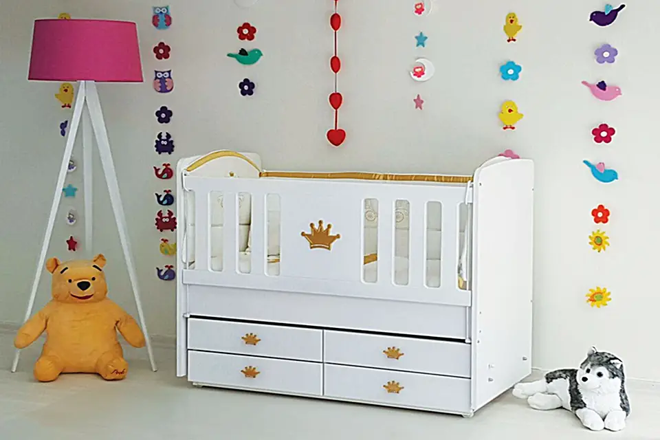 luks-besik-modelleri-efendi-bebe-tacli-altin-istanbul