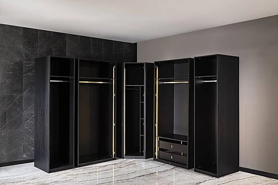 Lion Giyinme Odası - Masko İstanbul - Villa Style Mobilya